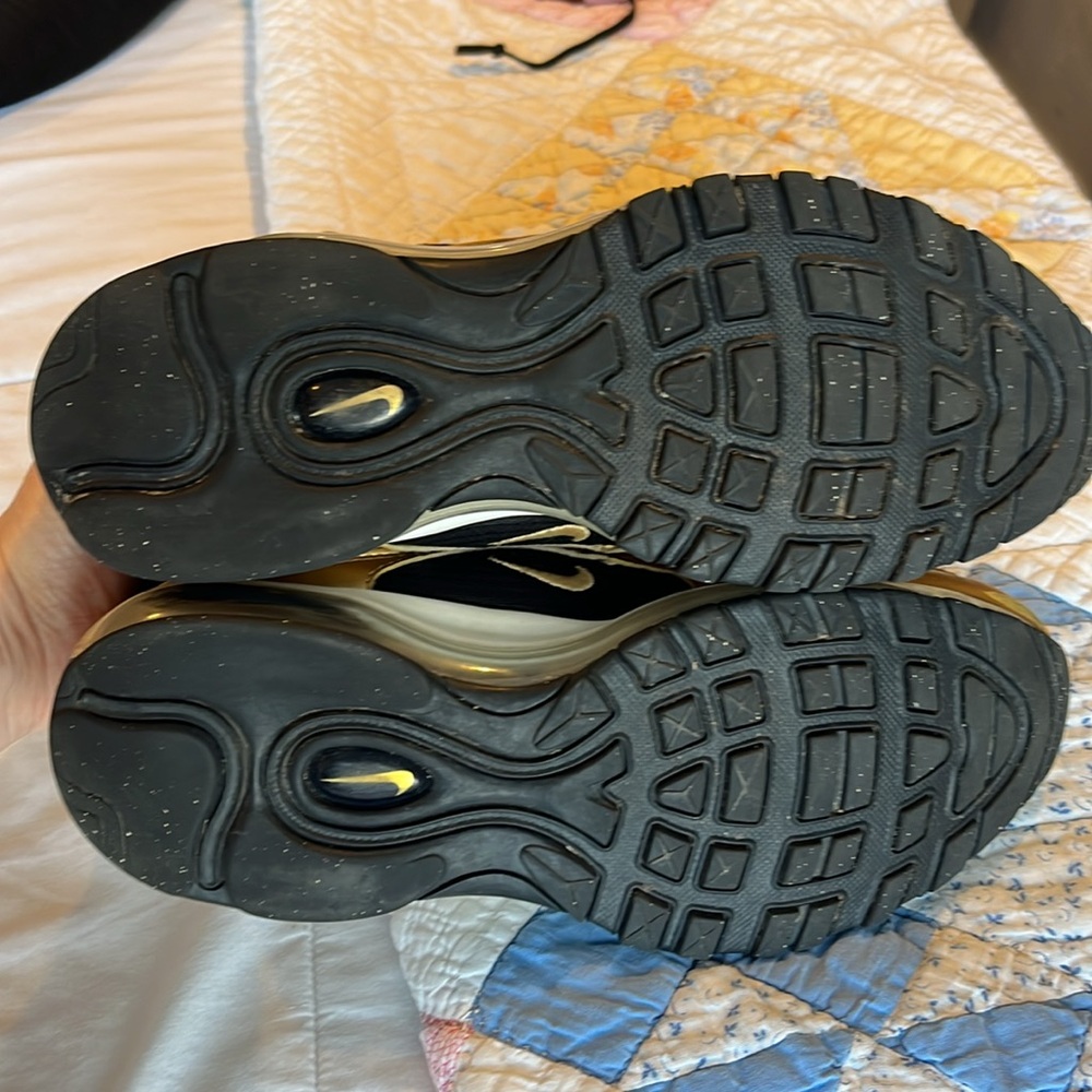 Nike Air Max 97 Black Metallic Gold Tennis Shoes Sneakers - Picture 7 of 12